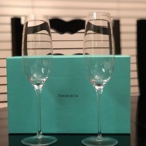 💙NEW TIFFANY & CO CRYSTAL CHAMPAGNE FLUTES   💙
